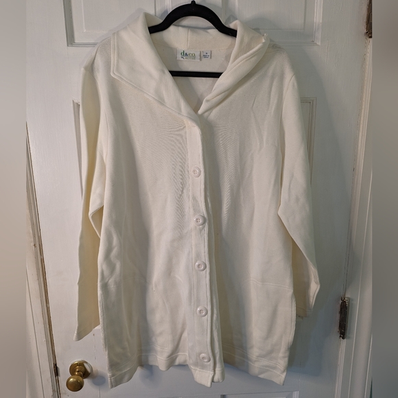 Dia & Co Sweaters - D & Co 1x cardigan cream NWT